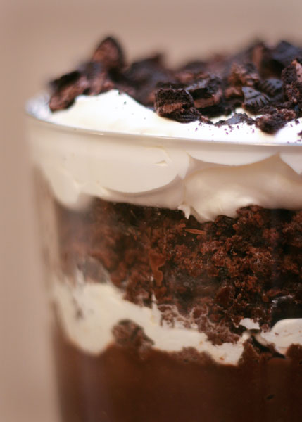 ultimate-chocolate-brownie-trifle-cake