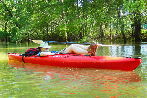kayaking paint rock river float