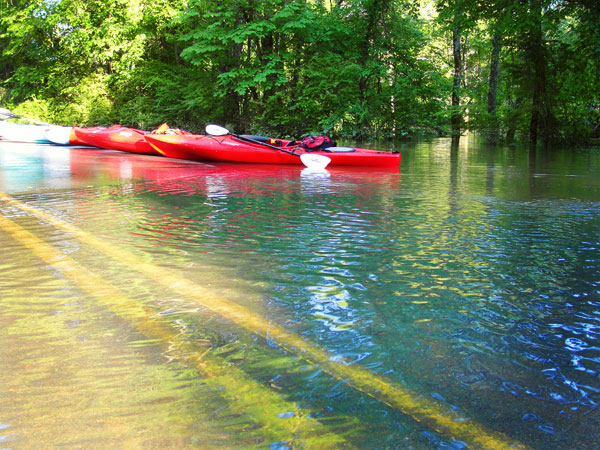 kayaking paint rock river float