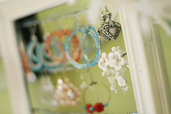 Shabby Chic Dangly Earring Display Holder