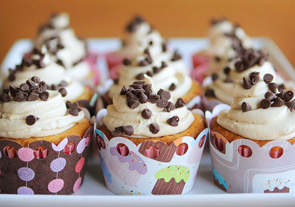 Chocolate Chip Cookie Dough Cupcakes