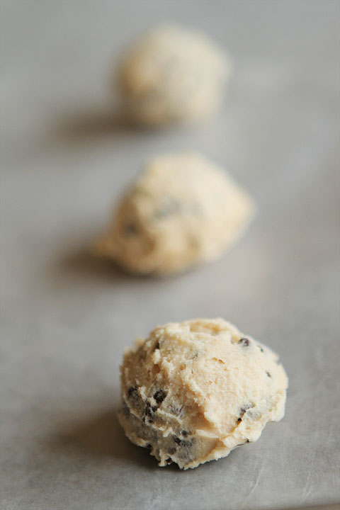 Chocolate Chip Cookie Dough Cupcakes