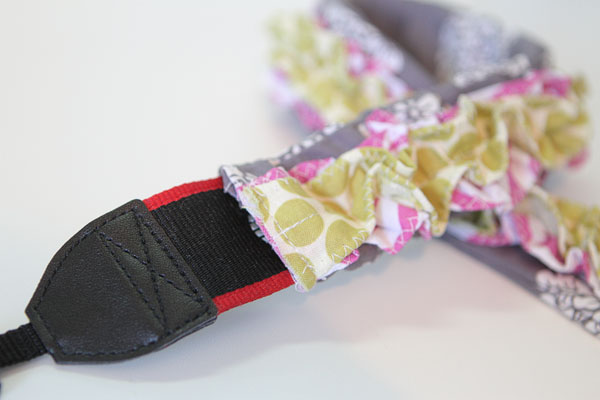 Make a Ruffled Camera Strap Slipcover Tutorial