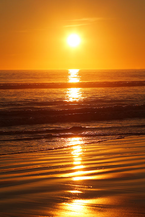 Image of a Sunset Over the Ocean