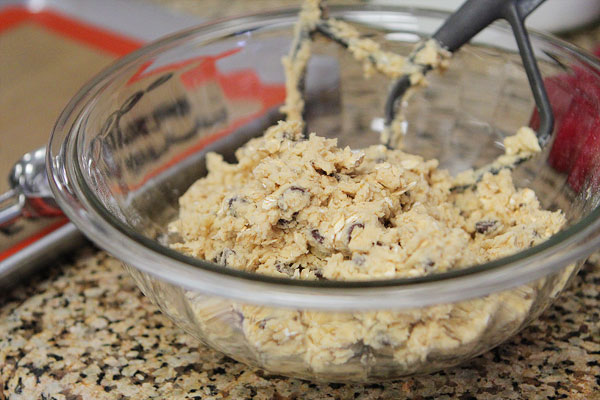 Baby Blue Chocolate Chip Oatmeal Cookie Cups | A Baby Shower for Maria