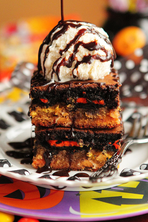 Ultimate Halloween Brownie Bars | The Best Halloween Dessert Recipe