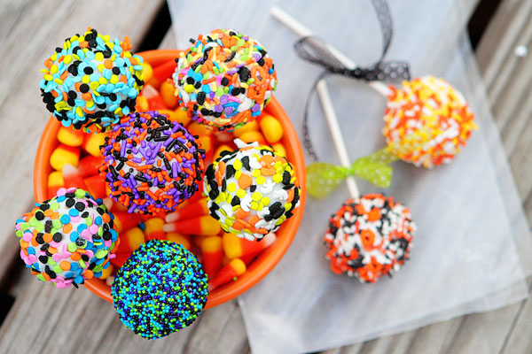 Halloween Cookie Dough Pops Tutorial