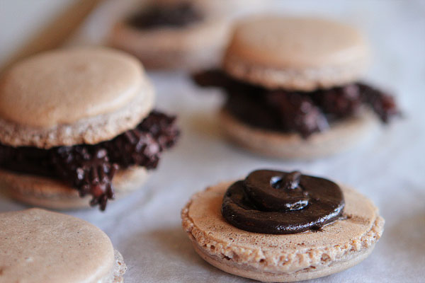 Halloween French Macarons | Failproof Step by Step Photo Recipe & Tutorial