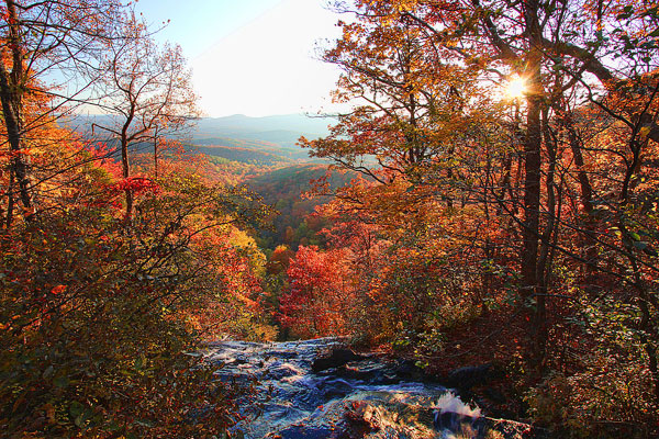 Blue Ridge, Georgia Fall Weekend Getaway. Hiking, Cabins & Waterfalls.