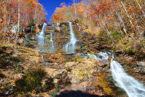 Blue Ridge, Georgia Fall Weekend Getaway. Hiking, Cabins & Waterfalls.