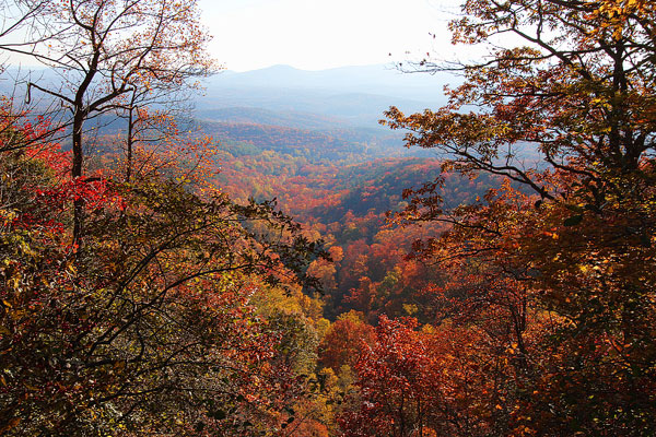 Blue Ridge, Georgia Fall Weekend Getaway. Hiking, Cabins & Waterfalls.