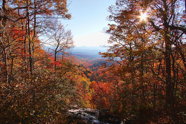 Blue Ridge, Georgia Fall Weekend Getaway. Hiking, Cabins & Waterfalls.