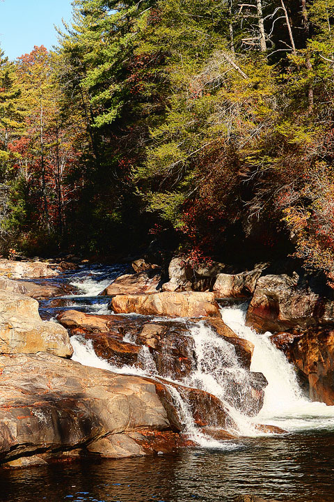 Blue Ridge, Georgia Fall Weekend Getaway. Hiking, Cabins & Waterfalls.