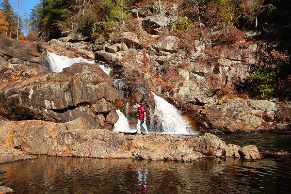 Blue Ridge, Georgia Fall Weekend Getaway. Hiking, Cabins & Waterfalls.