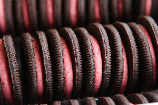 PB&J Marshmallow Oreo Cookies