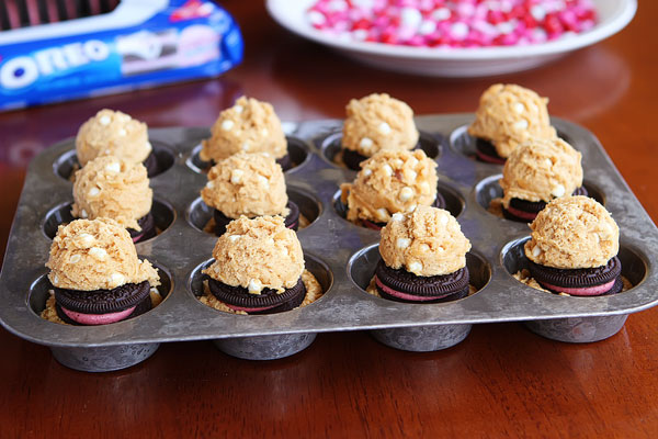 PB&J Marshmallow Oreo Cookies