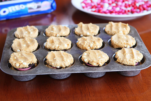 PB&J Marshmallow Oreo Cookies