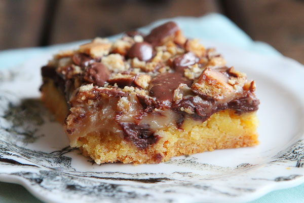 Girl Scout Cookie Tagalong Cake Bars