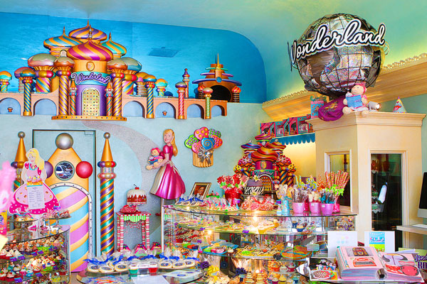 Wonderland Bakery, Newport Beach, California