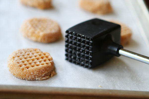 Easy Peanut Butter Cookies Recipe