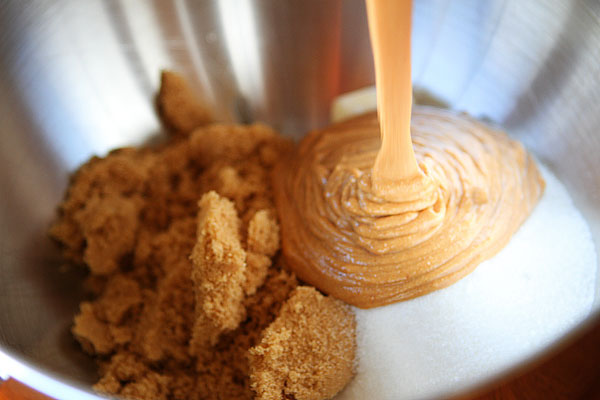 Easy Peanut Butter Cookies Recipe