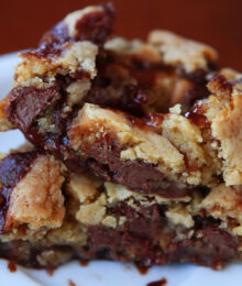 Image of Ganache Stuffed Banana Pudding Cookie Muffins