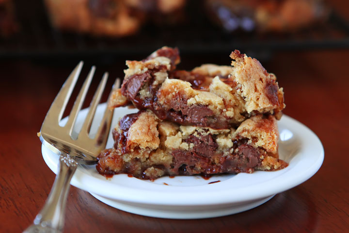 Ganache Stuffed Banana Pudding Cookie Muffins