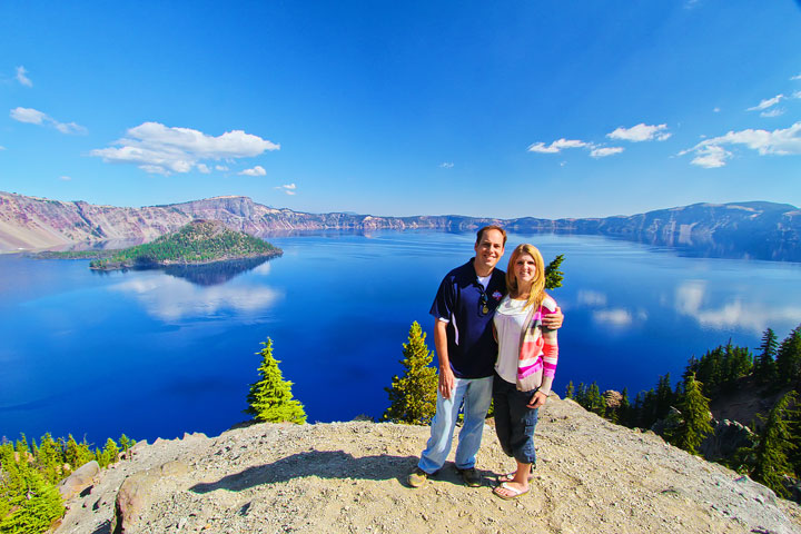 { PHOTOS } Crater Lake, Oregon: Home of the remarkably blue, crystal clear waters of the nation's deepest lake. www.kevinandamanda.com #travel