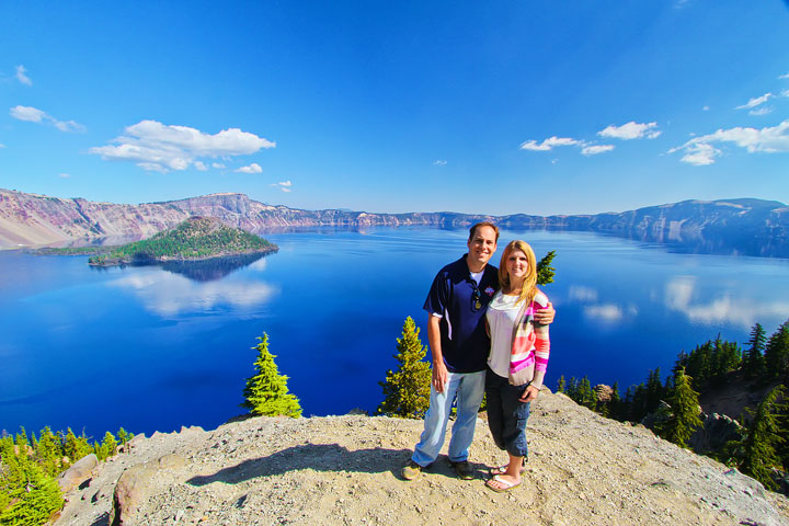 { PHOTOS } Crater Lake, Oregon: Home of the remarkably blue, crystal clear waters of the nation's deepest lake. www.kevinandamanda.com #travel