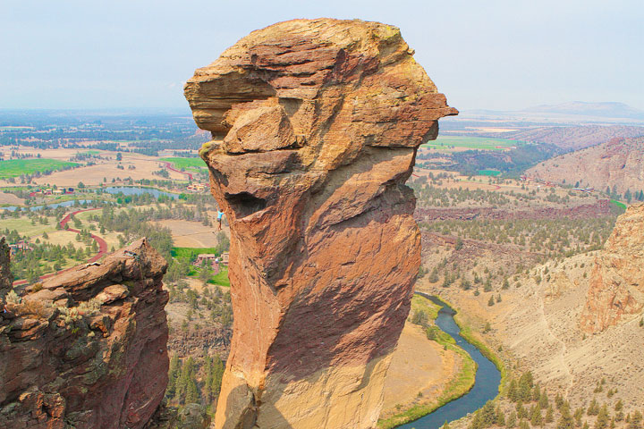 Smith Rock State Park in Bend, Oregon