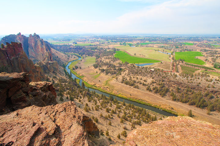 Smith Rock State Park in Bend, Oregon