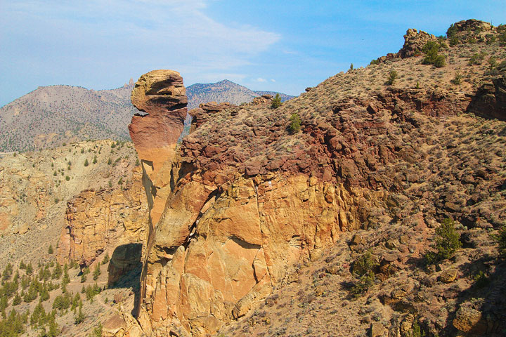 Smith Rock State Park in Bend, Oregon