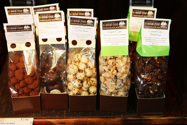 Coastal Mist Chocolate Boutique | Bandon, Oregon. This is a must stop on the Oregon Coast! Famous for their ultra decadent sipping chocolates & sipping caramels. 