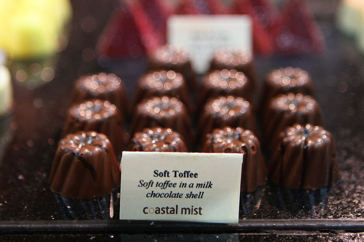 Coastal Mist Chocolate Boutique | Bandon, Oregon. This is a must stop on the Oregon Coast! Famous for their ultra decadent sipping chocolates & sipping caramels. 