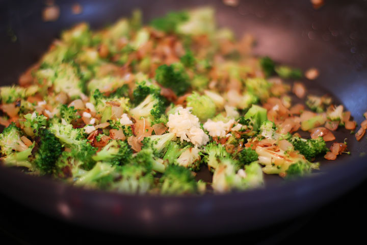Cheesy Chicken and Rice Recipe with Broccoli and Bacon