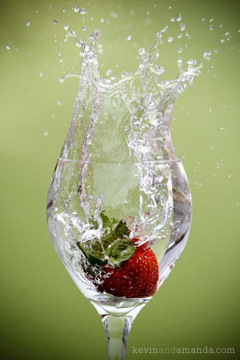 Set of Three Splashing Fruit Photographic Prints for the Kitchen {Free High-Res Download}