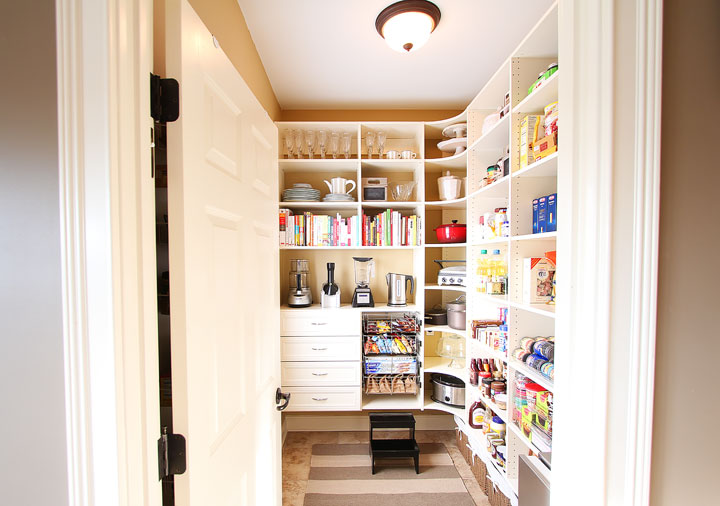 AT-HOME MAKEOVER: PICTURE-PERFECT PANTRY - In Touch Weekly