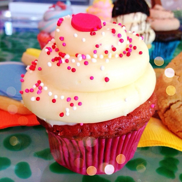 The perfect girls week in California. Cupcakes, Ice cream, and doughnuts!