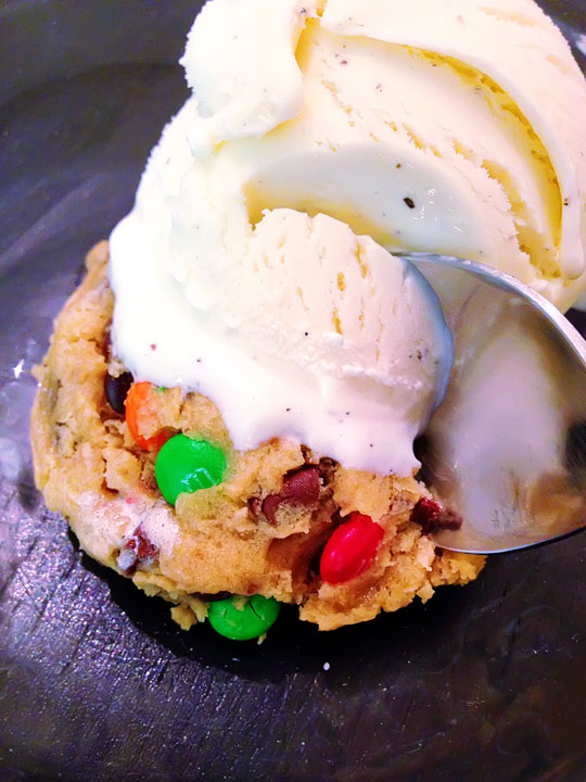 The perfect girls week in California. Cupcakes, Ice cream, and doughnuts!