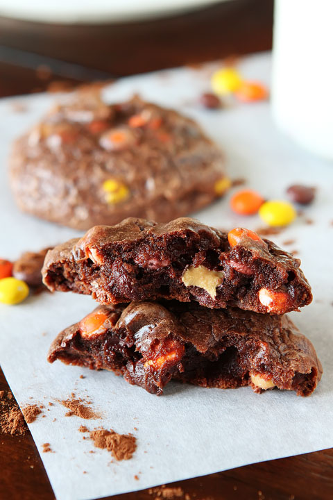 Soft Batch Peanut Butter Double Fudge Brownie Cookies. Only 6 ingredients and makes the softest, richest chocolate cookies ever!!