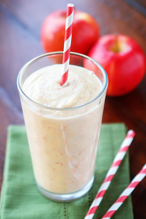 Apple Banana Smoothie with Peanut Butter ~ The BEST Smoothie Recipes!