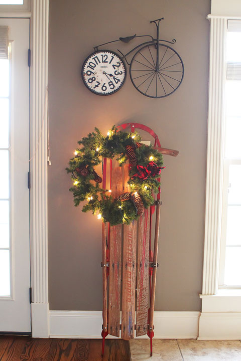 Christmas Home Tour. Decorations and Ideas for an open floor plan.