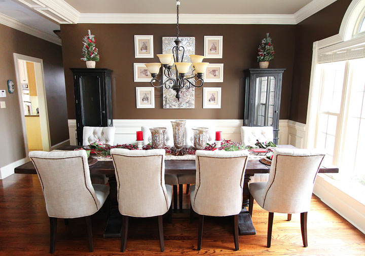 Christmas Home Tour. Decorations and Ideas for an open floor plan.