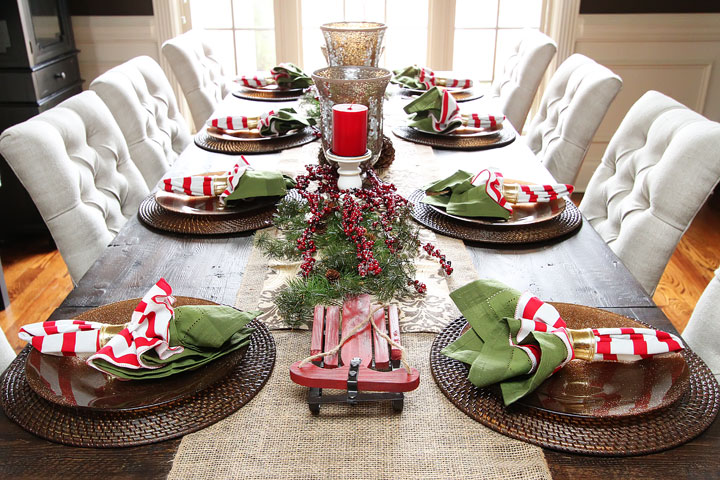 Christmas Home Tour. Decorations and Ideas for an open floor plan.