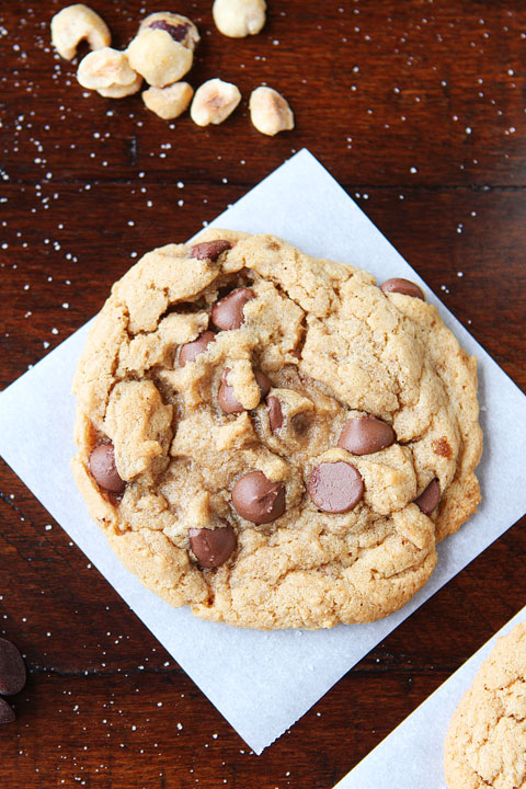Hazelnut Butter Cookies. Soft, chewy cookies made with creamy hazelnut butter!! It's like a Nutella chocolate chip cookie!!