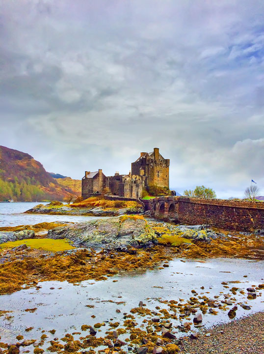 Eilean Donan Castle. Tips for Traveling to Scotland -- What to Do, See, & Eat. www.kevinandamanda.com