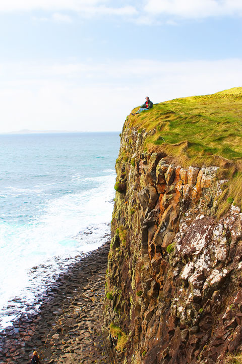 Fingal's Cave on the Isle of Staffa. Tips for Traveling to Scotland. What to Do, See, & Eat. www.kevinandamanda.com