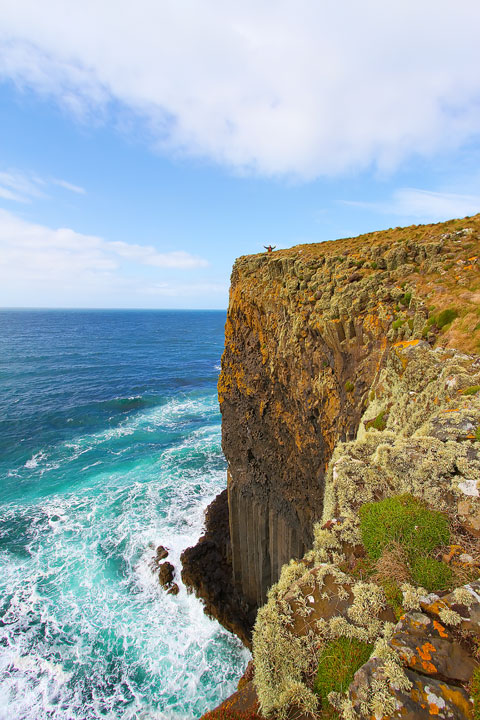 Fingal's Cave on the Isle of Staffa. Tips for Traveling to Scotland. What to Do, See, & Eat. www.kevinandamanda.com