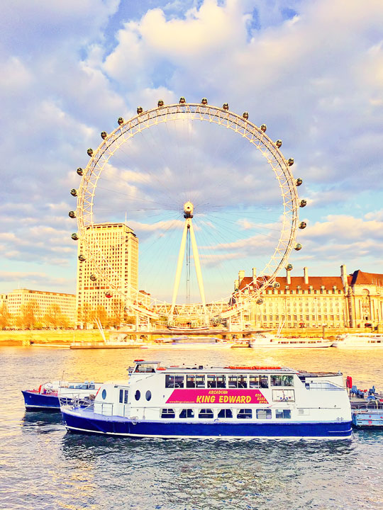 London Eye, London. www.kevinandamanda.com #travel #london