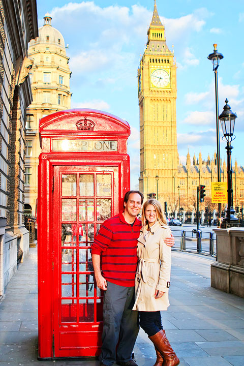 Red Phone Booth in front of Big Ben, London. Tips for Planning a London Vacation. www.kevinandamanda.com. #travel #london #england